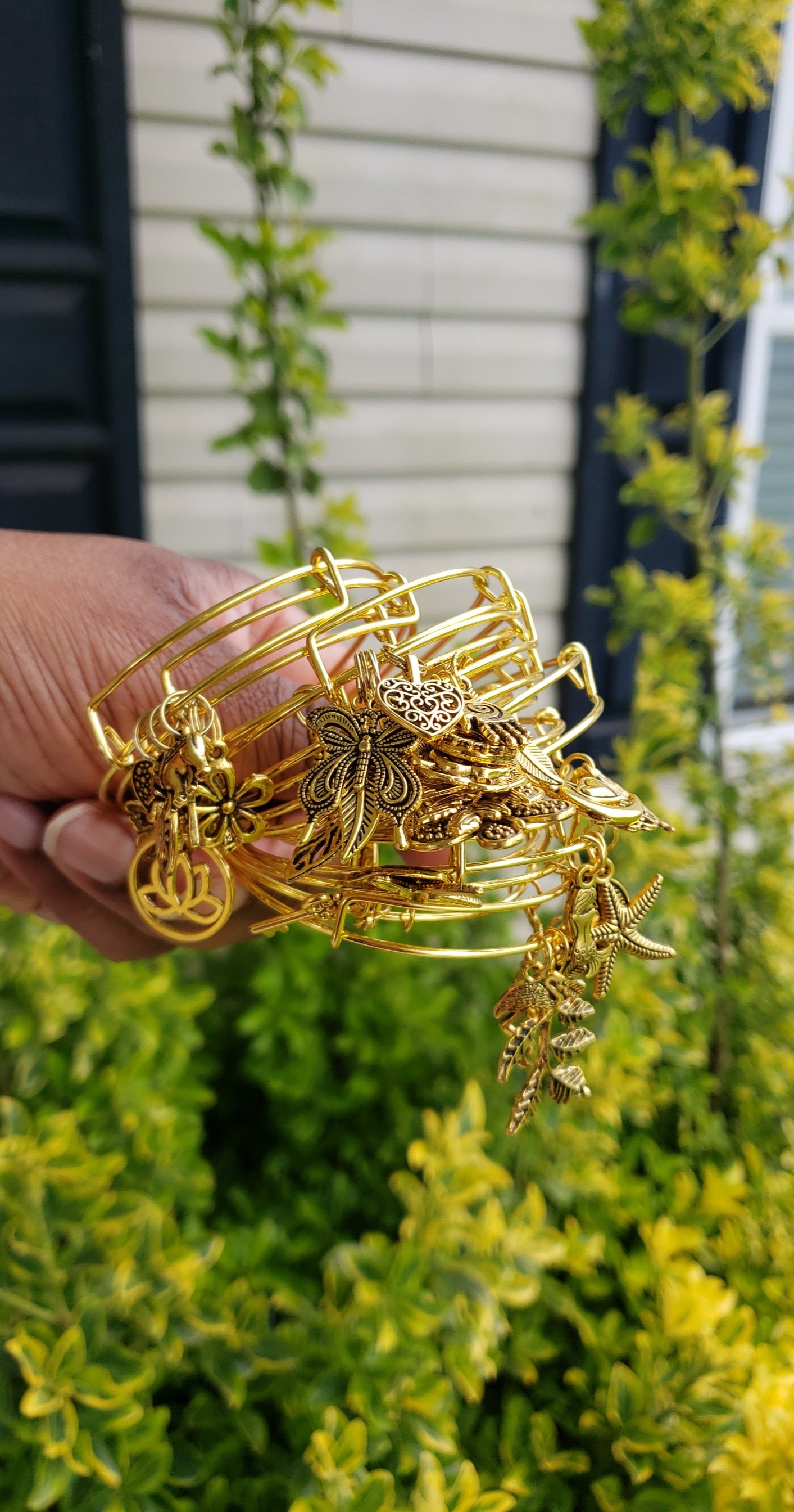 Basic Bangle (Gold)