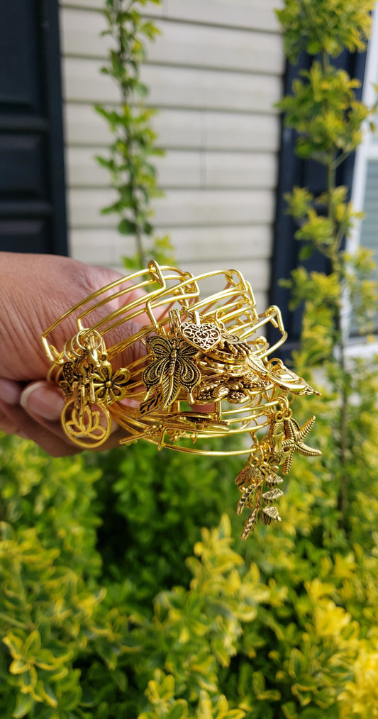 Basic Bangle (Gold)